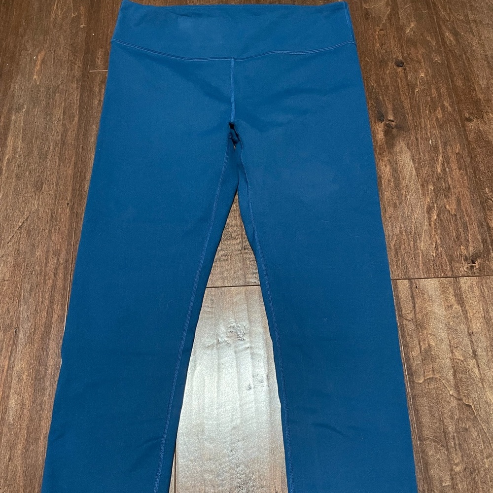 Fabletics Capri Leggings